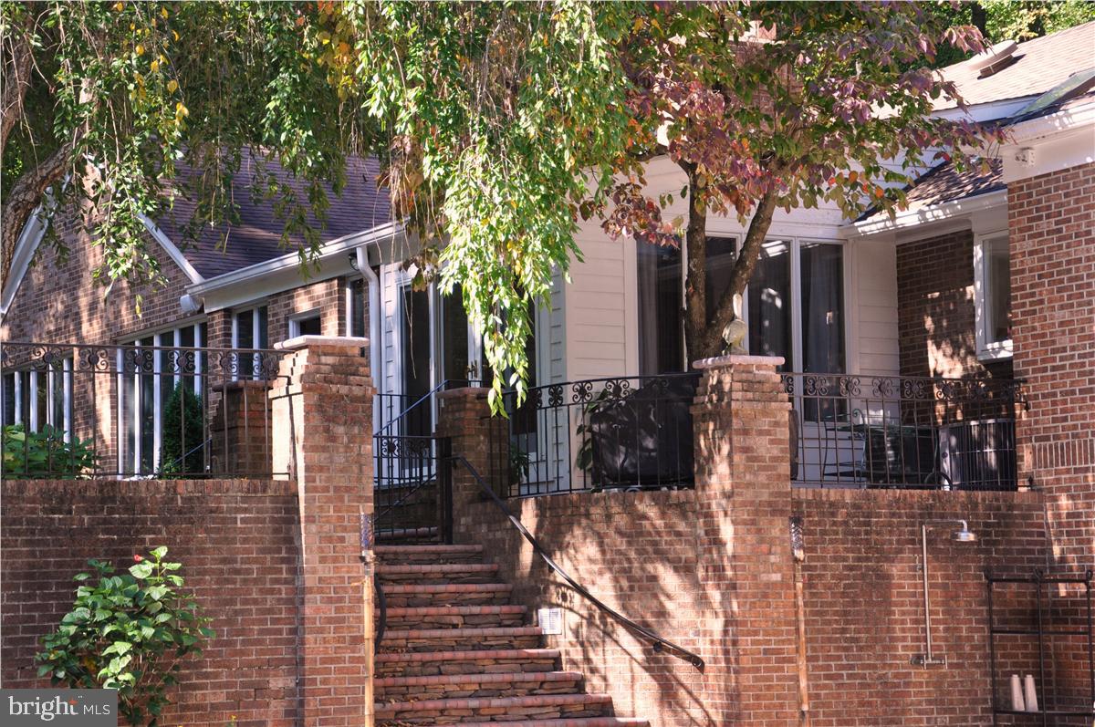 738 Intrepid Way Davidsonville, MD 21035 - Photo 40 of 71 a view of house with a tree