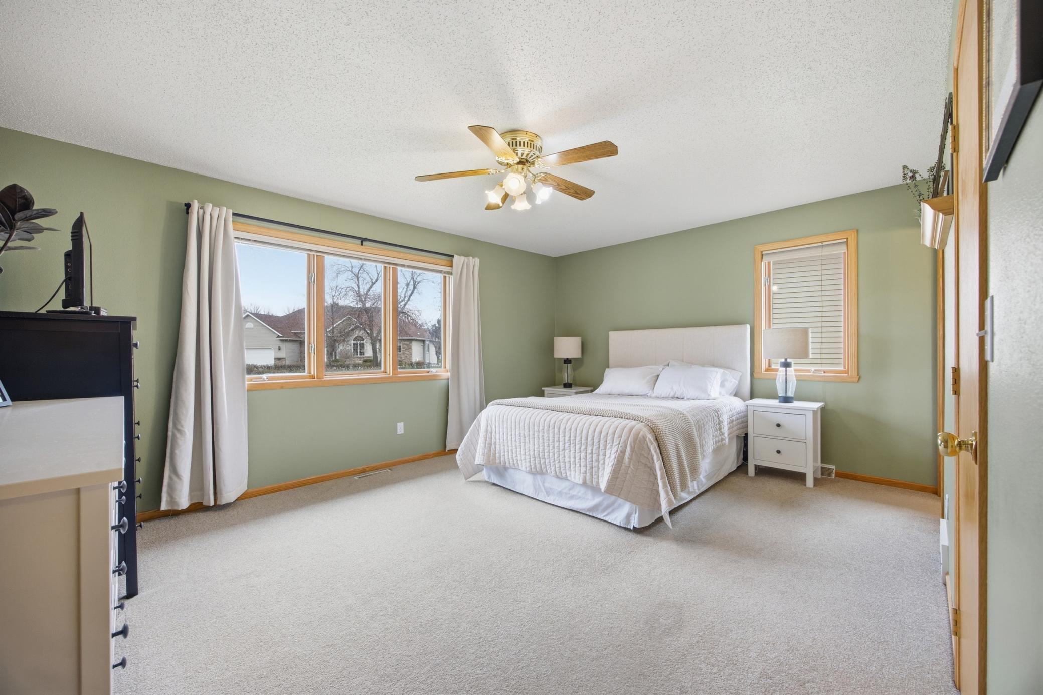 4054 South Rivershore Drive Moorhead, MN 56560 - Photo 15 of 47
