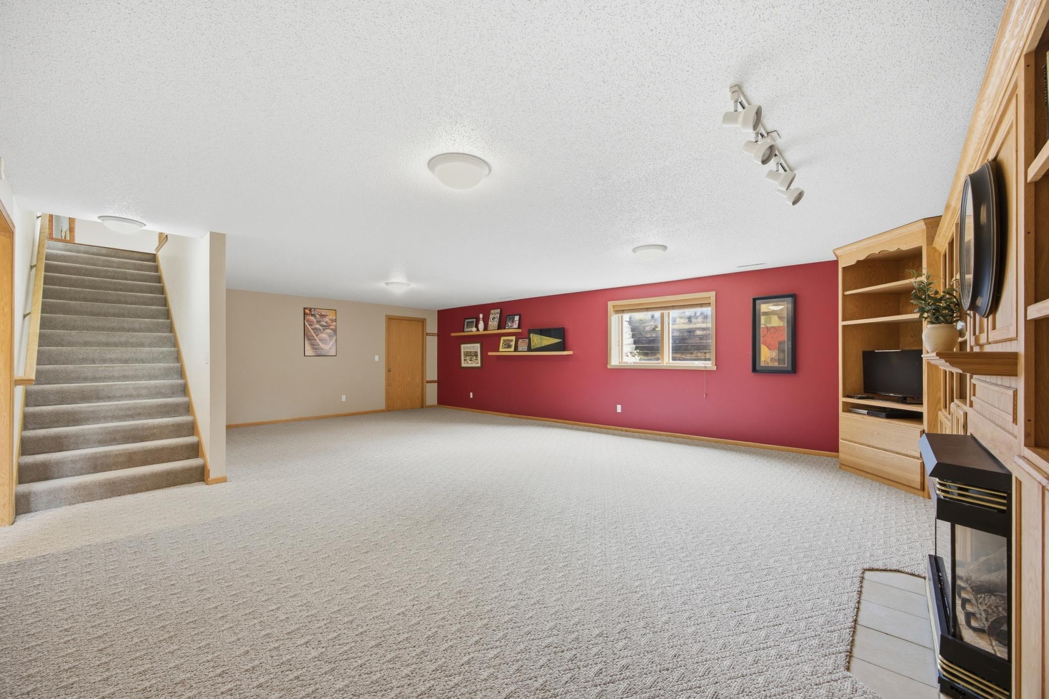 4054 South Rivershore Drive Moorhead, MN 56560 - Photo 28 of 47