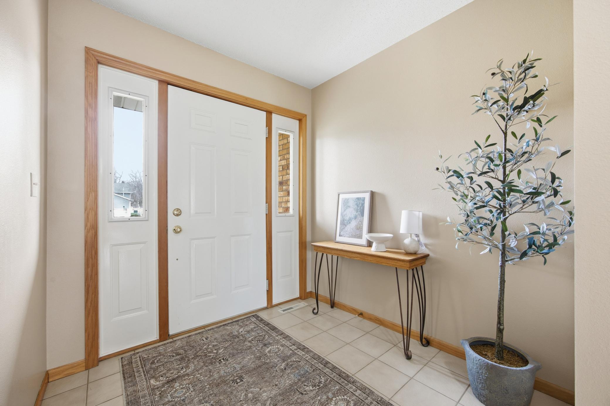 4054 South Rivershore Drive Moorhead, MN 56560 - Photo 3 of 47