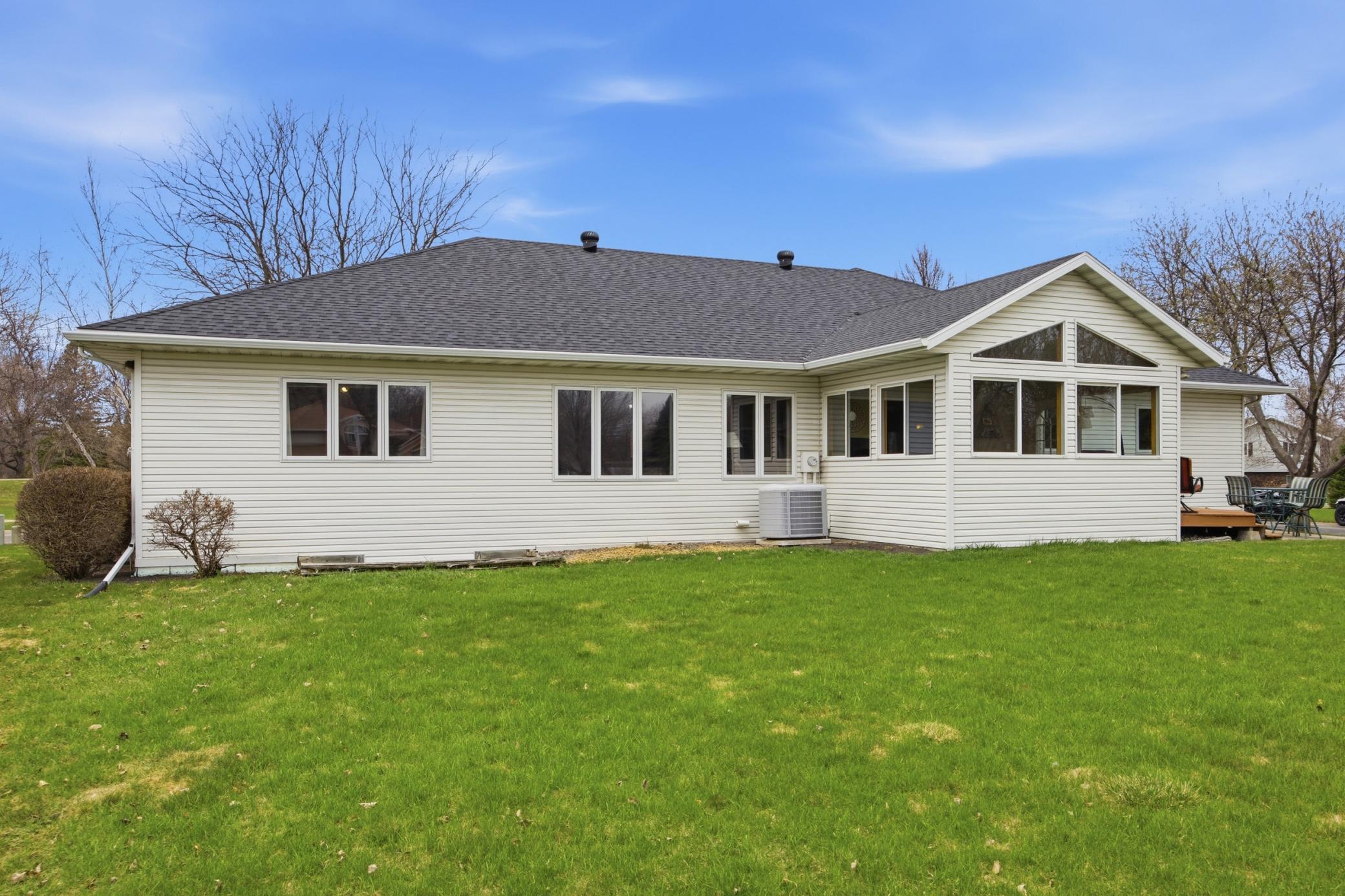 4054 South Rivershore Drive Moorhead, MN 56560 - Photo 38 of 47