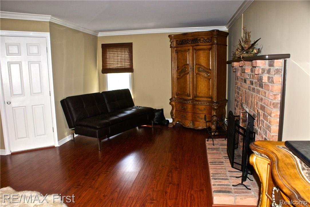 1399 West Fairview Lane Rochester, MI 48306 - Photo 21 of 46 DSC09688.JPG