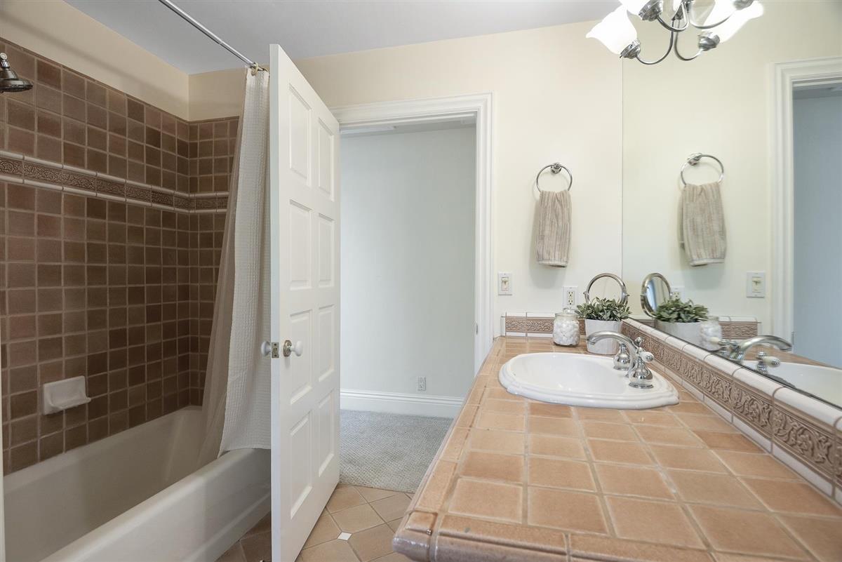 23509 Summit Road Los Gatos, CA 95033 - Photo 21 of 50 Gallery Image 21