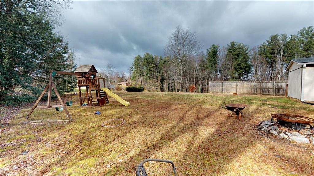 221 Willis Road Mount Airy, NC 27030 - Photo 3 of 19 Gallery Image 3