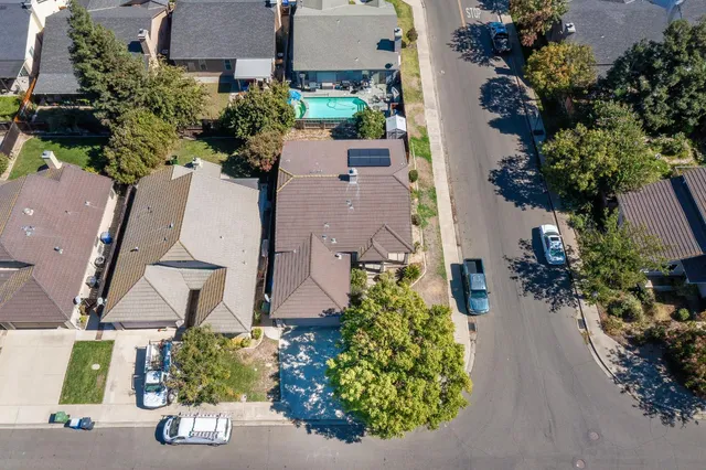 $499,900 | 4160 Donovan Way, Turlock, CA 95382