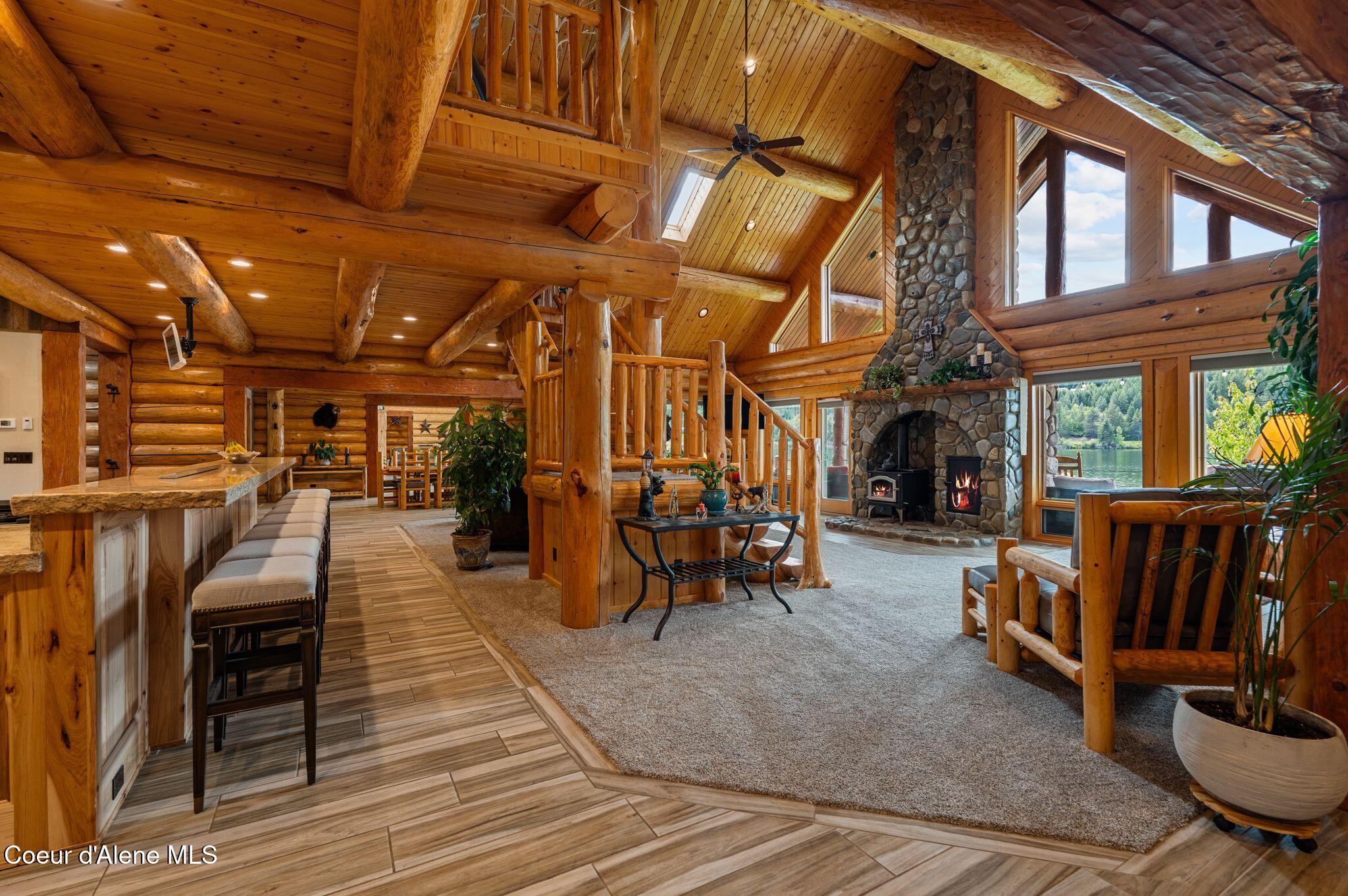 816 Ponderesa Ranch Road Sagle, ID 83860 - Photo 14 of 95 Living Area