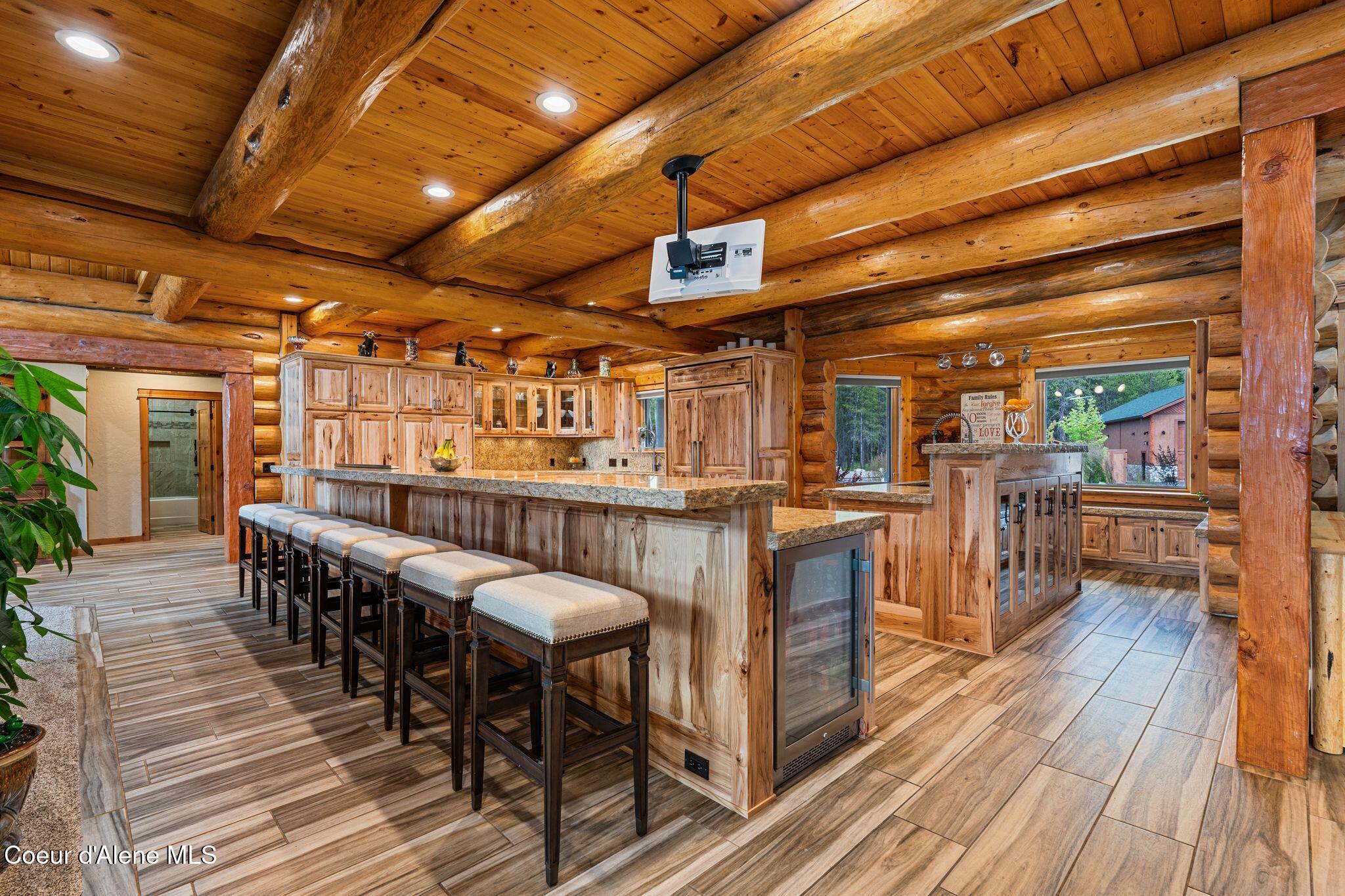 816 Ponderesa Ranch Road Sagle, ID 83860 - Photo 19 of 95 Kitchen