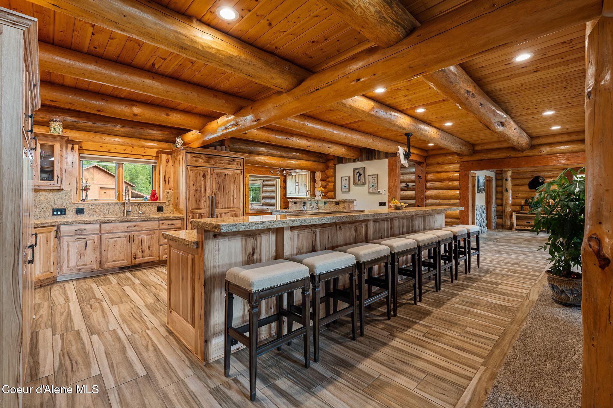 816 Ponderesa Ranch Road Sagle, ID 83860 - Photo 25 of 95 Kitchen