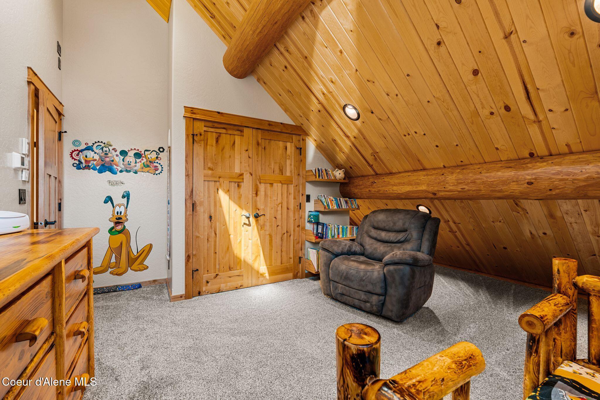 816 Ponderesa Ranch Road Sagle, ID 83860 - Photo 61 of 95 Bedroom