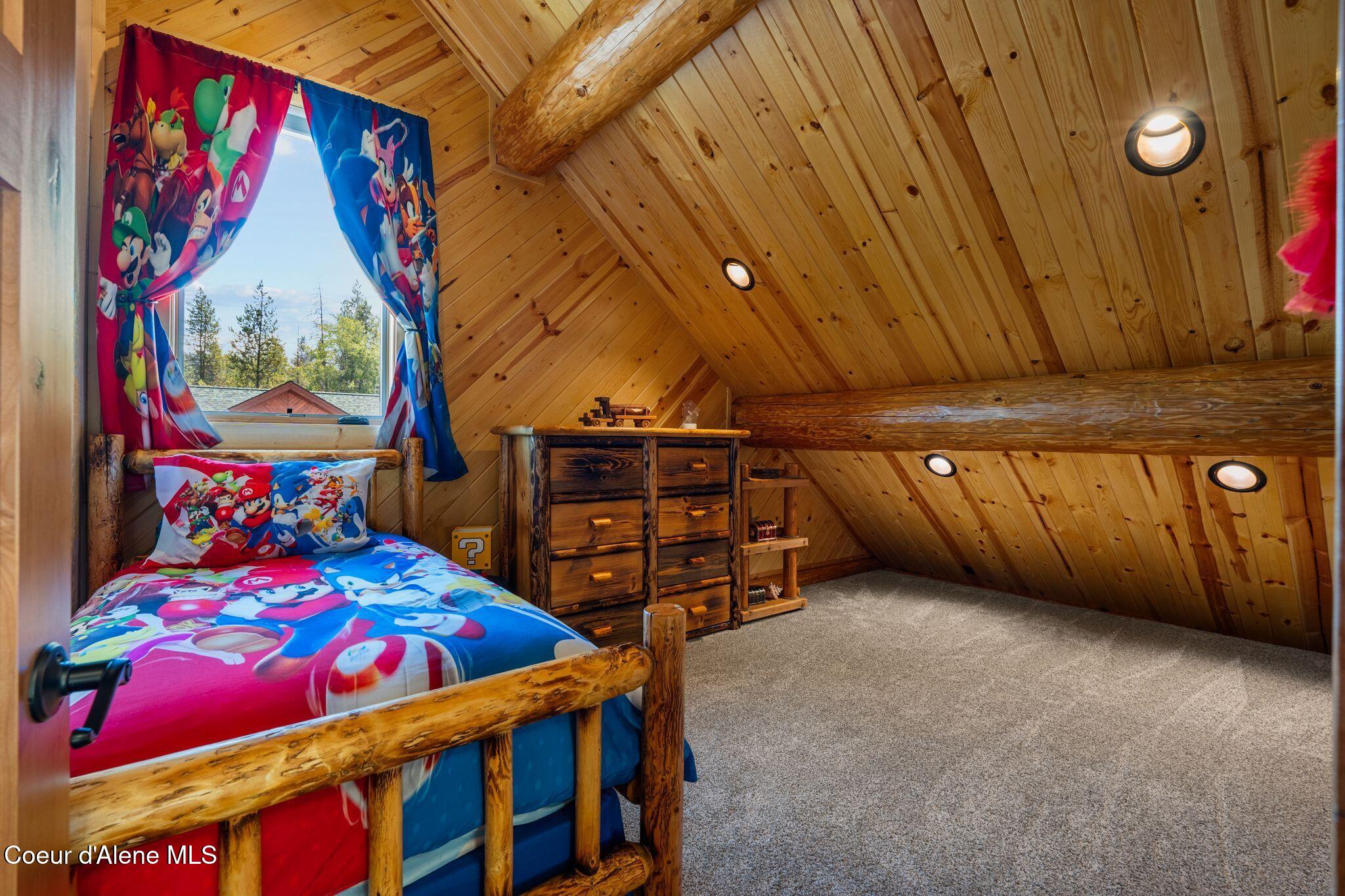 816 Ponderesa Ranch Road Sagle, ID 83860 - Photo 63 of 95 Bedroom