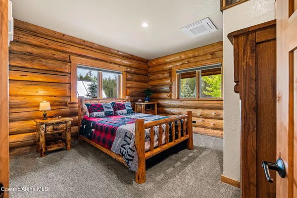 $6,900,000 | 816 Ponderesa Ranch Road, Sagle, ID 83860