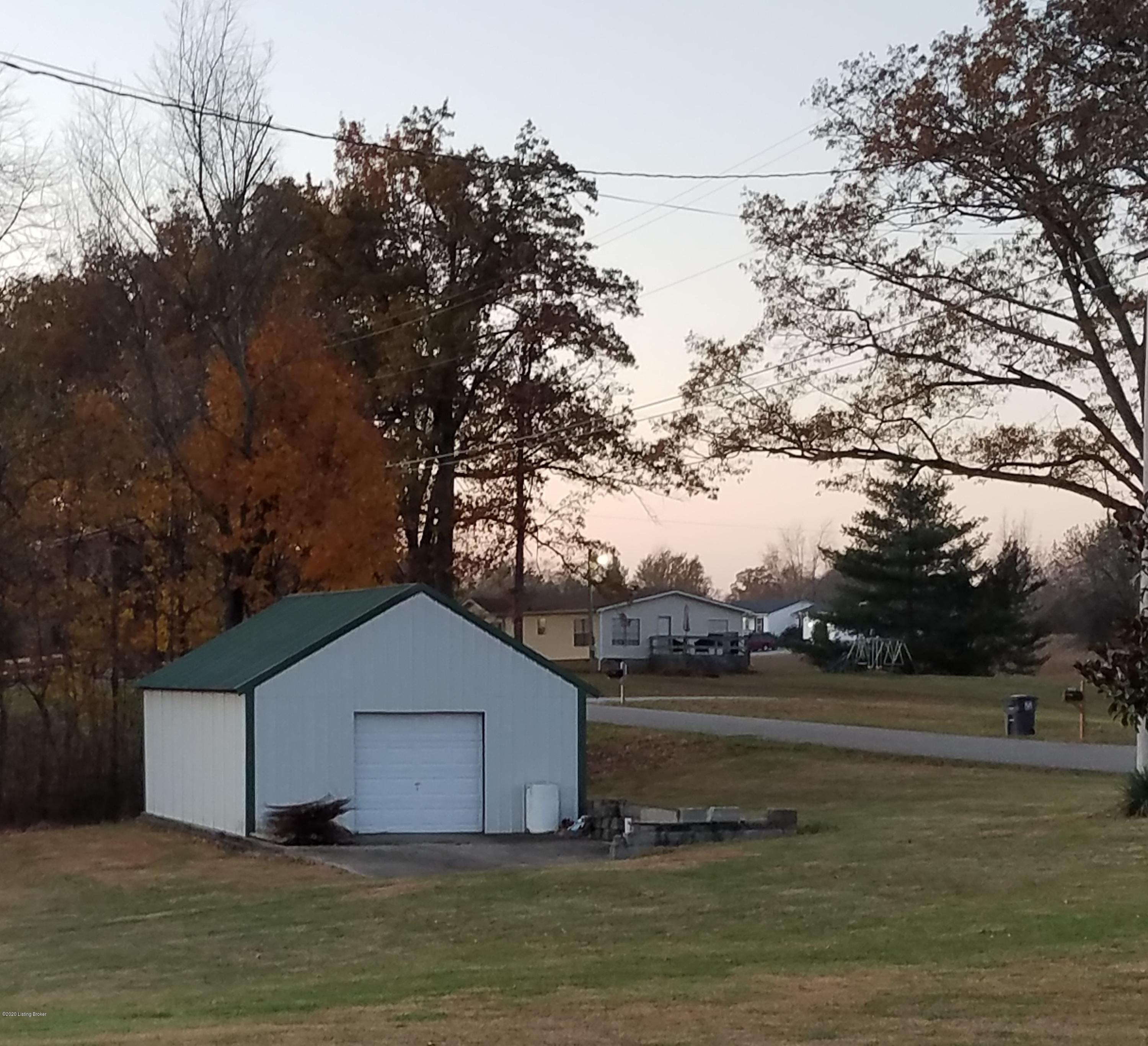 326 Tom Brown Road Vine Grove, KY 40175 - Photo 11 of 12 tom brown shed