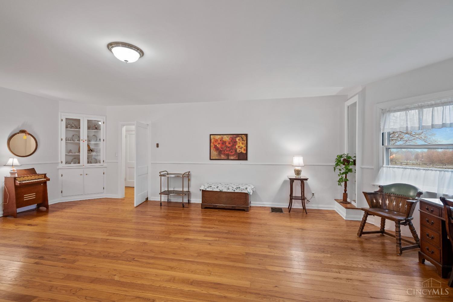 890 Wards Corner Road Loveland, OH 45140 - Photo 16 of 62 Gallery Image 16