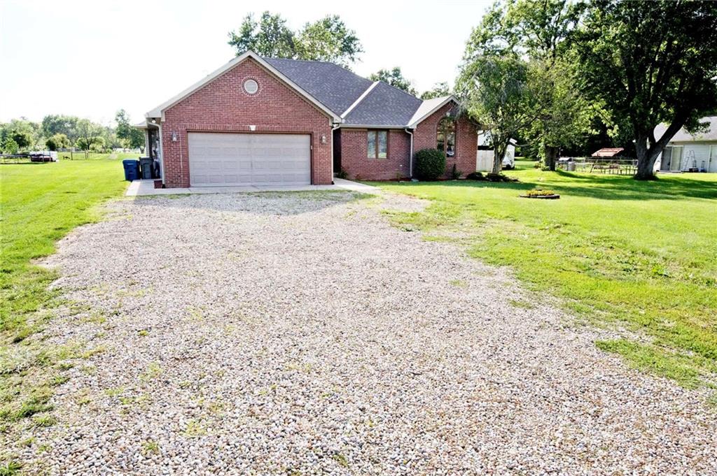 6728 Ratliff Road Camby, IN 46113 - Photo 3 of 36