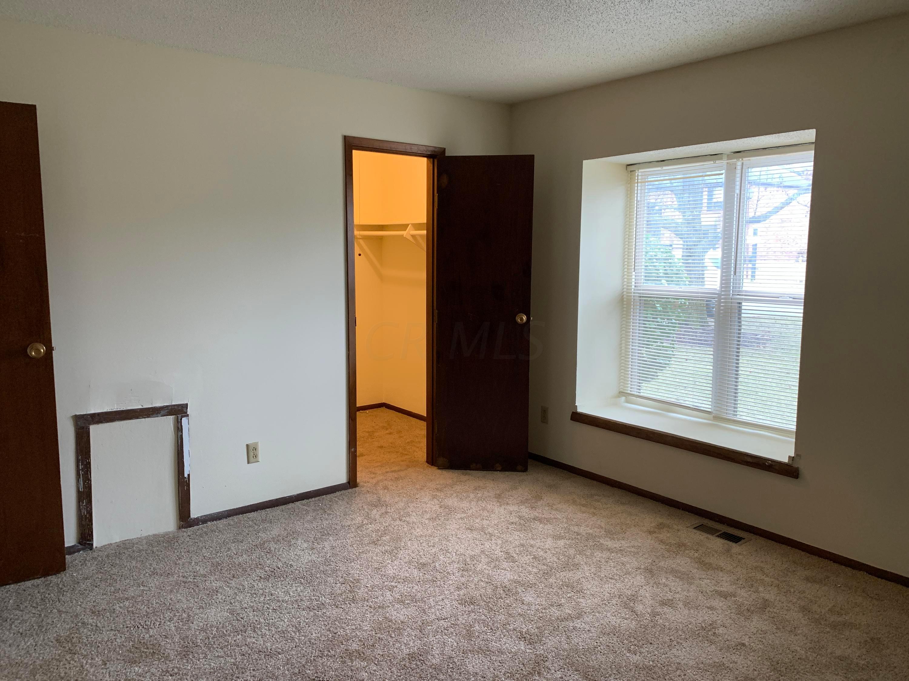 5904 Hallworth Avenue, Unit 5904A Columbus, OH 43232 - Photo 14 of 19