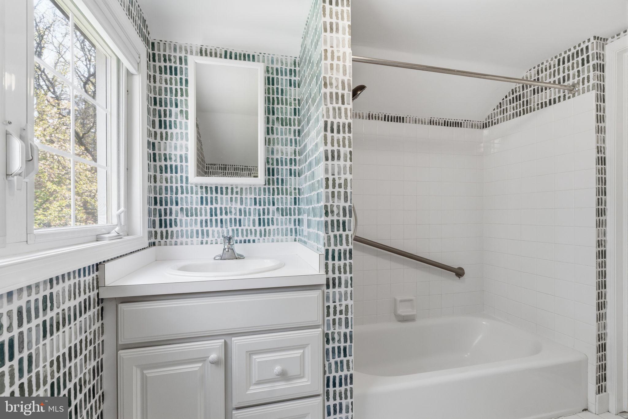 101 Llanberris Road Bala Cynwyd, PA 19004 - Photo 37 of 79