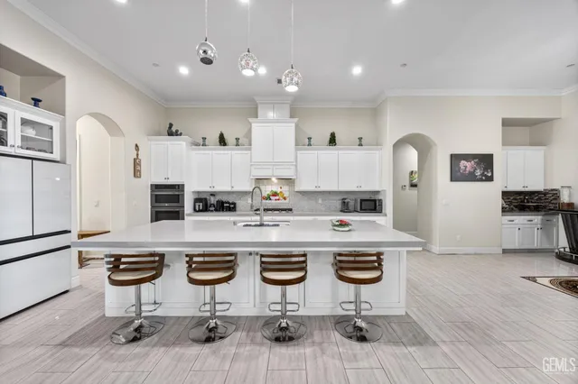 $1,199,999 | Undisclosed Address, Bakersfield, CA 93307