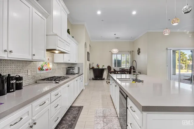 $1,199,999 | Undisclosed Address, Bakersfield, CA 93307