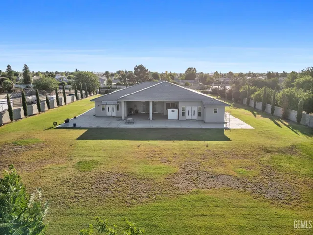 $1,199,999 | Undisclosed Address, Bakersfield, CA 93307