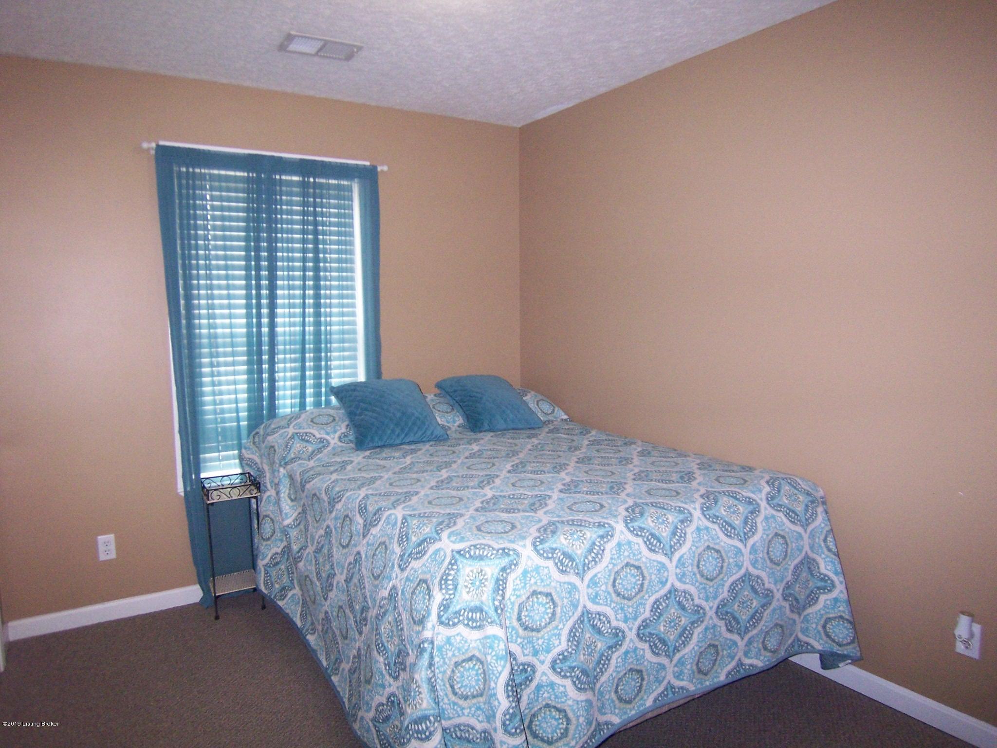 3480 Holy Cross Road Loretto, KY 40037 - Photo 12 of 28 Bedroom