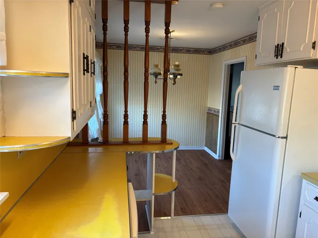 $255,000 | 984 North Monroe Street, La Grange, TX 78945