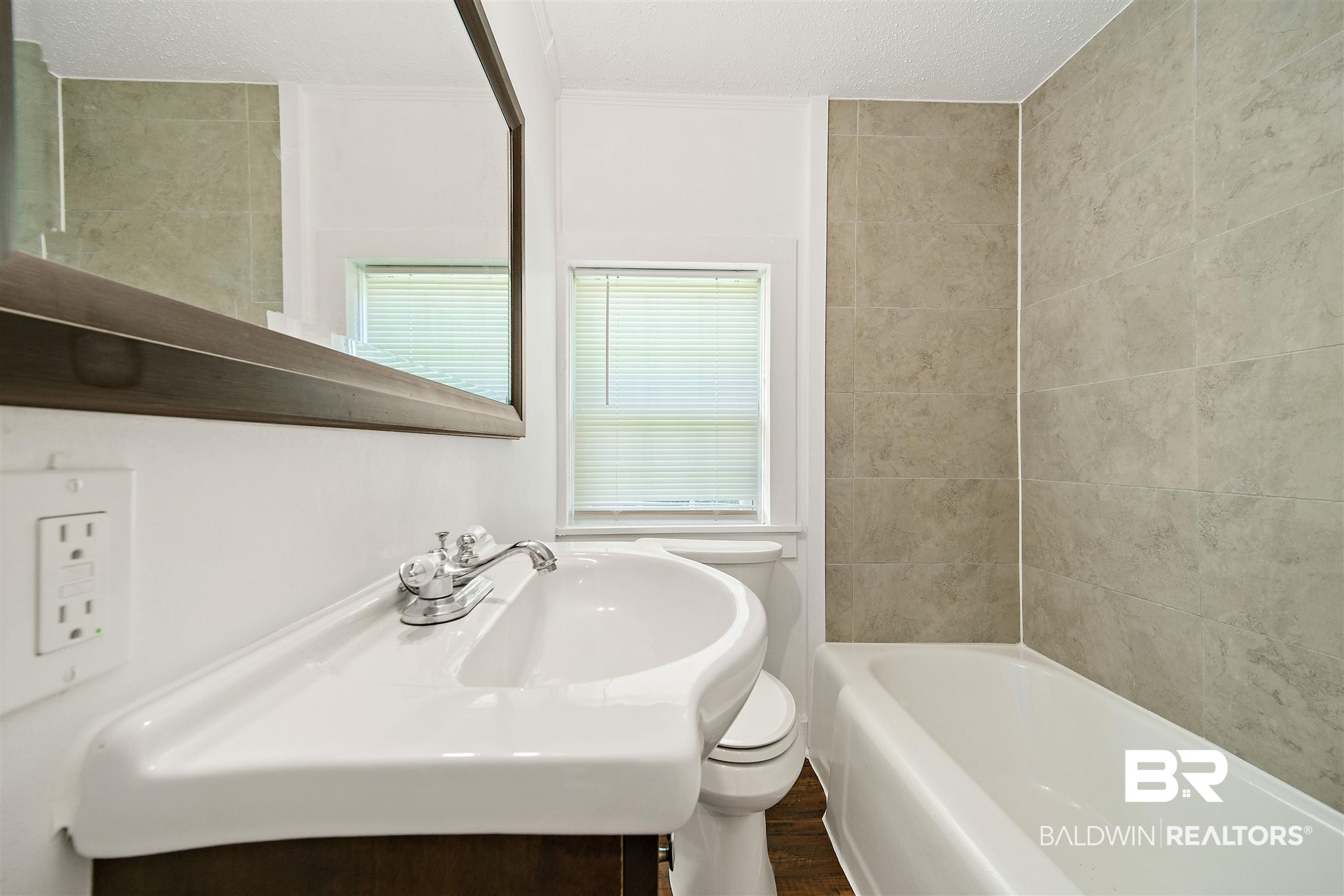 1604 Hand Avenue Bay Minette, AL 36507 - Photo 10 of 27