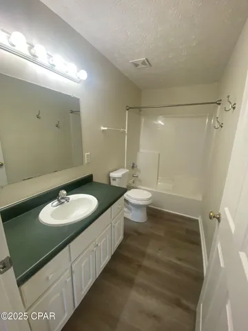 $1,250 | 711 North 9th Street, Panama City, FL 32404