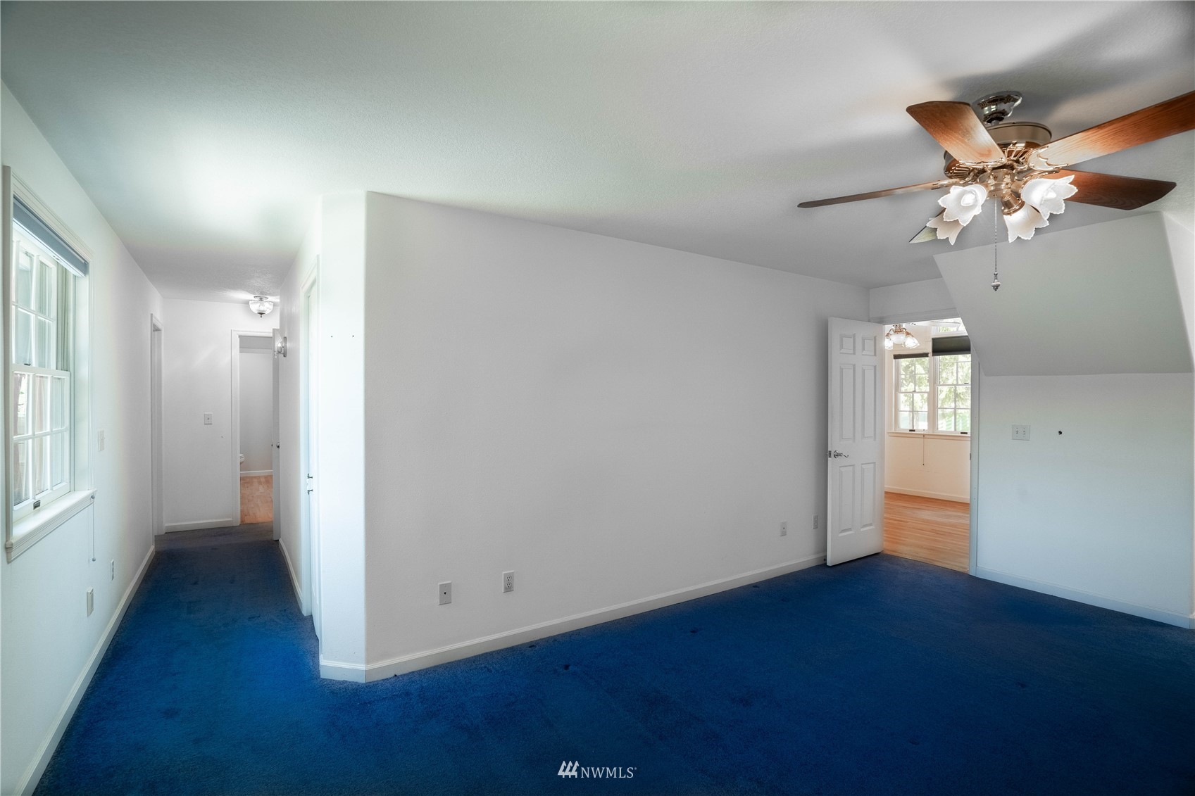 7512 Long Lake Road Southeast Port Orchard, WA 98367 - Photo 16 of 31 Gallery Image 16