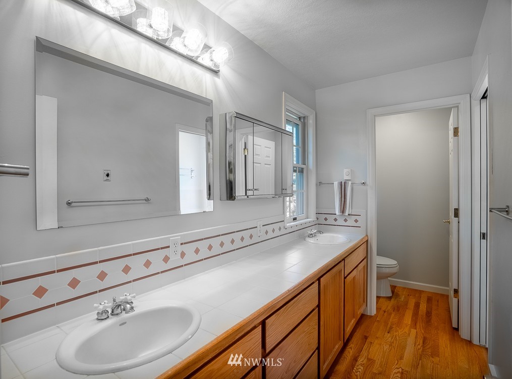 7512 Long Lake Road Southeast Port Orchard, WA 98367 - Photo 18 of 31 Gallery Image 18