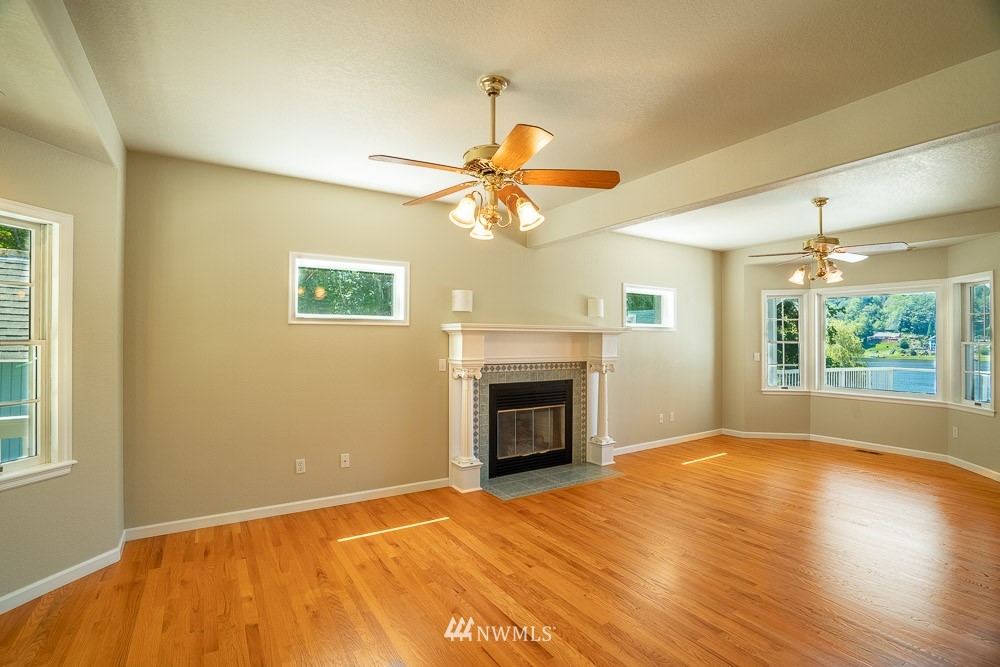 7512 Long Lake Road Southeast Port Orchard, WA 98367 - Photo 9 of 31 Gallery Image 9