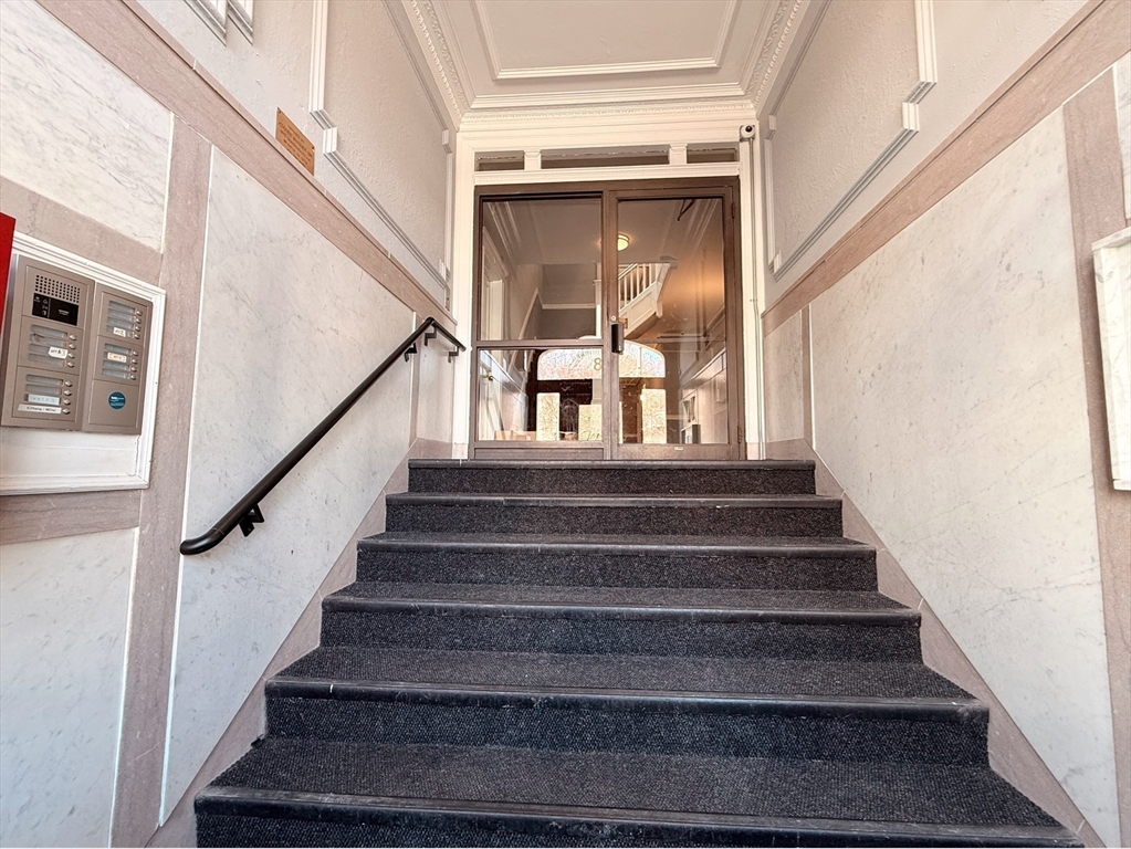 8 Ransom Road, Unit 8 Boston, MA 02135 - Photo 12 of 15
