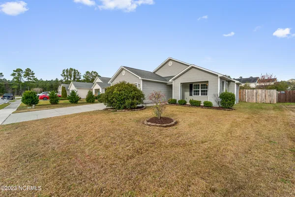 $1,795 | 4008 West T Whitehead Drive, Jacksonville, NC 28546