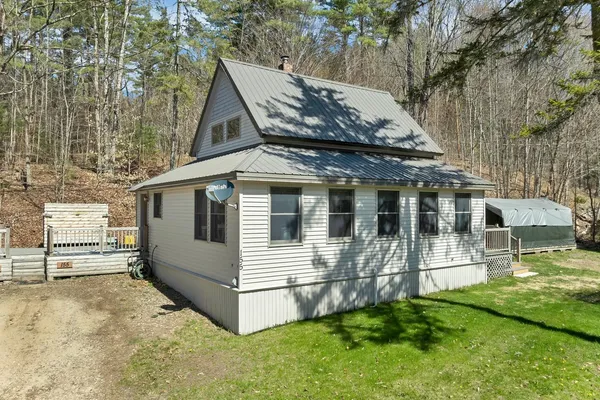 $575,000 | 151-155 Millbrook Road, Thornton, NH 03285