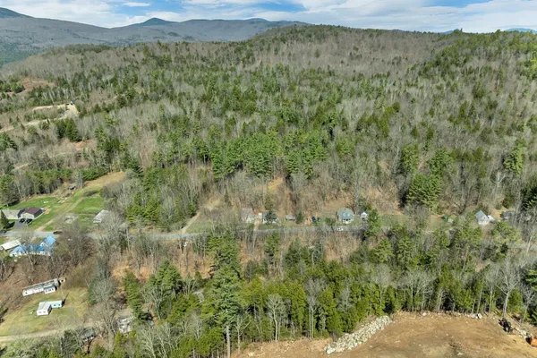 $575,000 | 151-155 Millbrook Road, Thornton, NH 03285