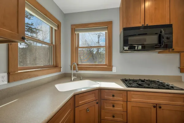 $575,000 | 151-155 Millbrook Road, Thornton, NH 03285