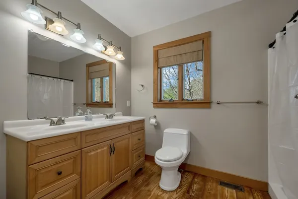 $575,000 | 151-155 Millbrook Road, Thornton, NH 03285
