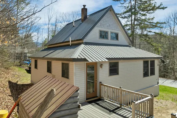 $575,000 | 151-155 Millbrook Road, Thornton, NH 03285