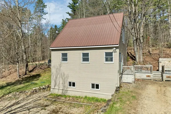 $575,000 | 151-155 Millbrook Road, Thornton, NH 03285