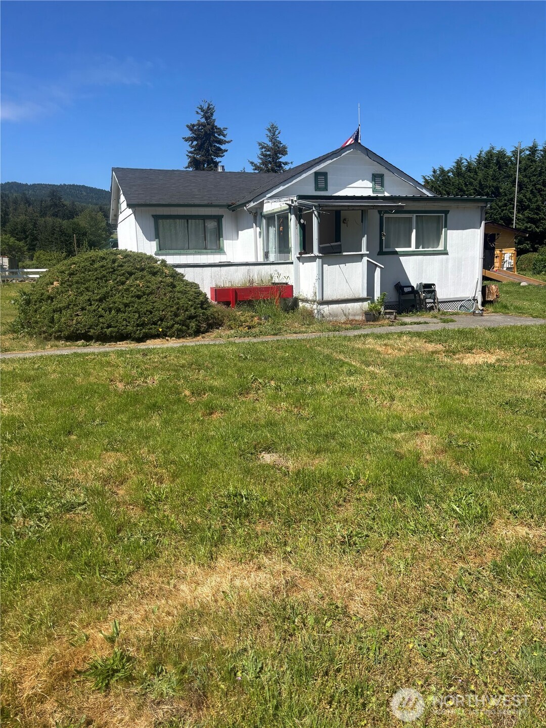 110-112 May Sequim, WA 98382 - Photo 5 of 11