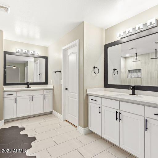 3230 East Blue Ridge Way Gilbert, AZ 85298 - Photo 12 of 43 image