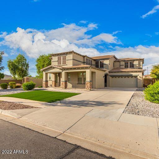 3230 East Blue Ridge Way Gilbert, AZ 85298 - Photo 3 of 43 image