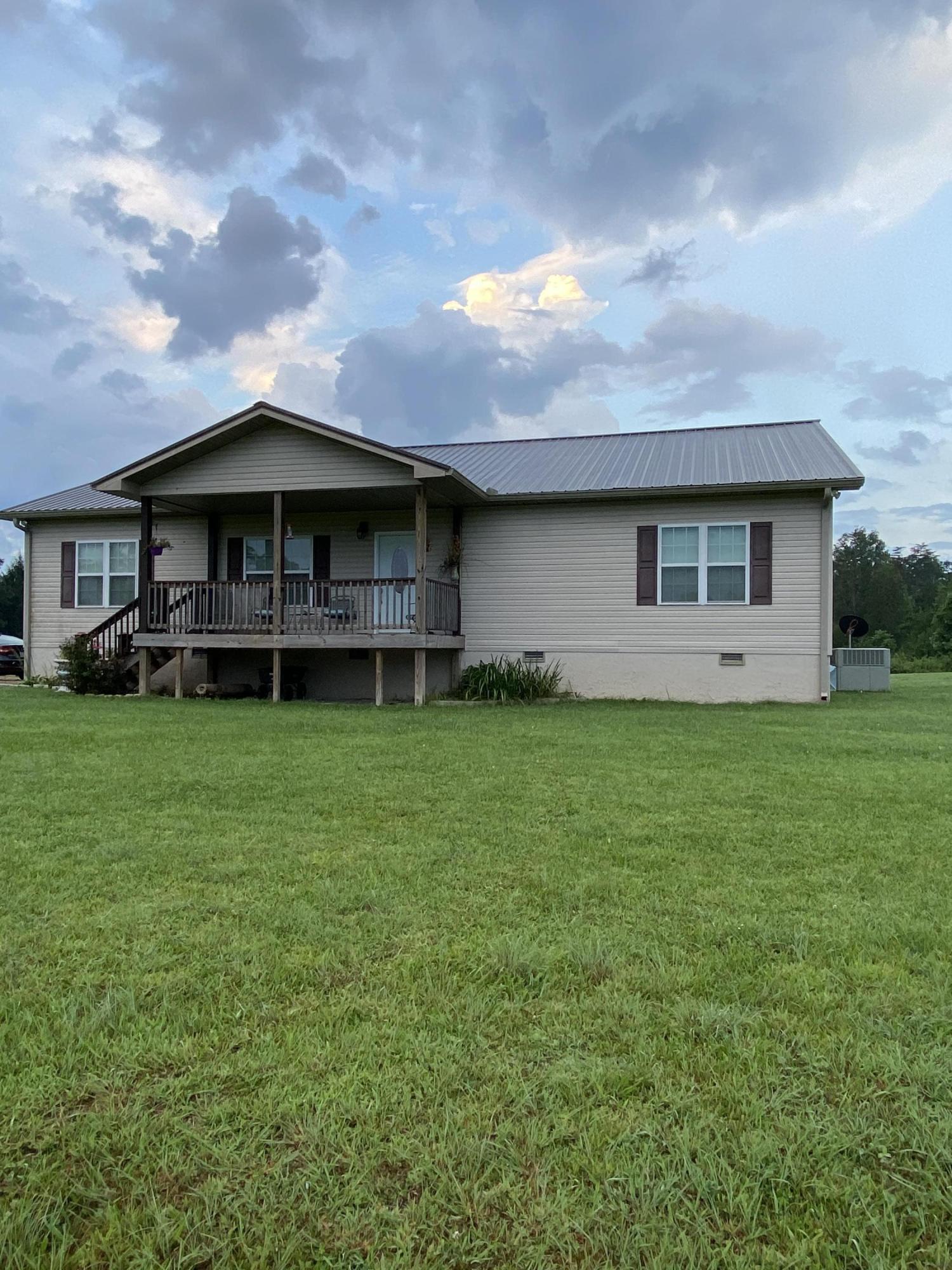 9241 Eastland Road Sparta, TN 38583 - Photo 1 of 19 IMG_6855