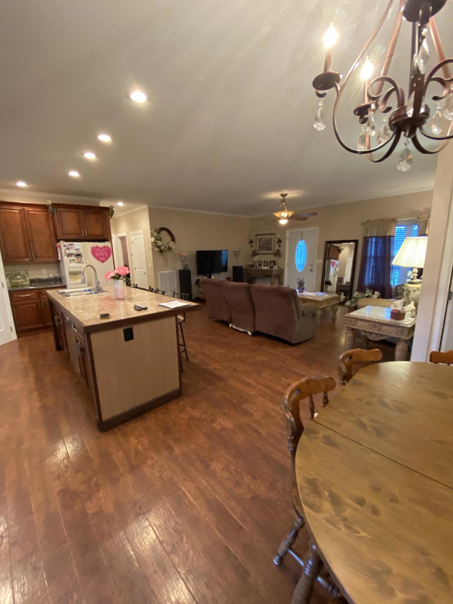 9241 Eastland Road Sparta, TN 38583 - Photo 6 of 19 IMG_6875