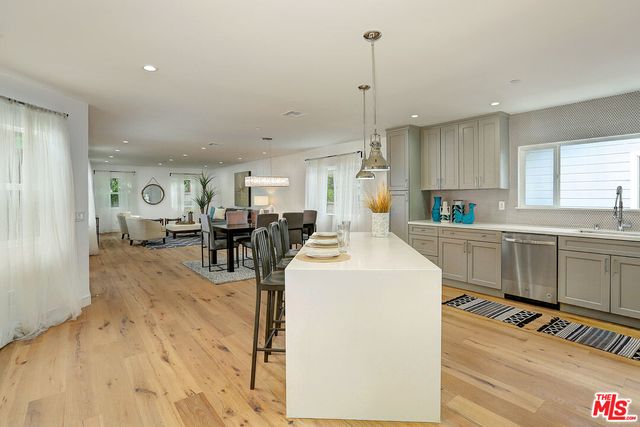 $1,515,000 | 11238 Hayter Avenue, Culver City, CA 90230
