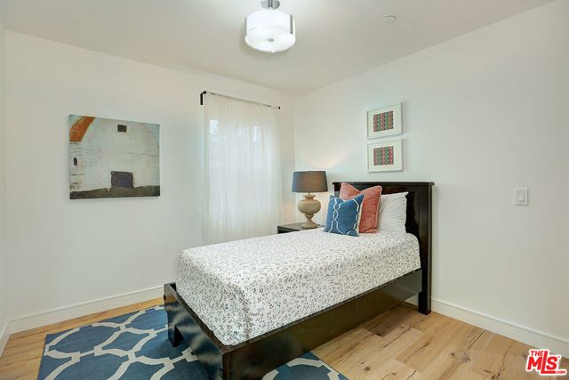 $1,515,000 | 11238 Hayter Avenue, Culver City, CA 90230