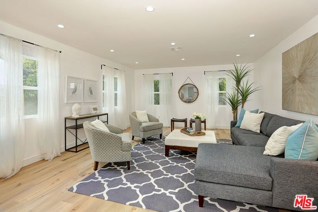 $1,515,000 | 11238 Hayter Avenue, Culver City, CA 90230