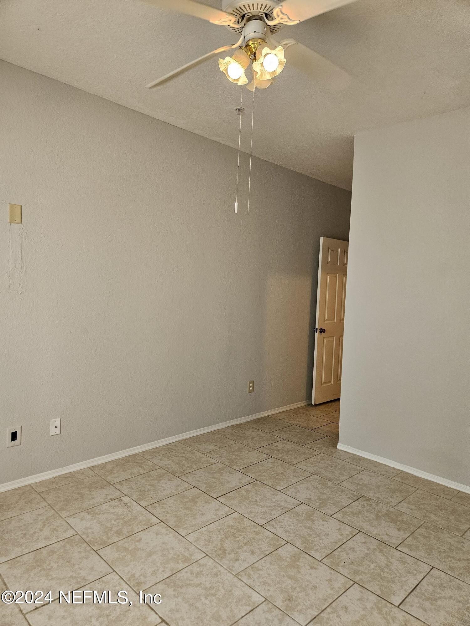 13810 Sutton Park Drive North, Unit 916 Jacksonville, FL 32224 - Photo 8 of 17 a view of an empty room
