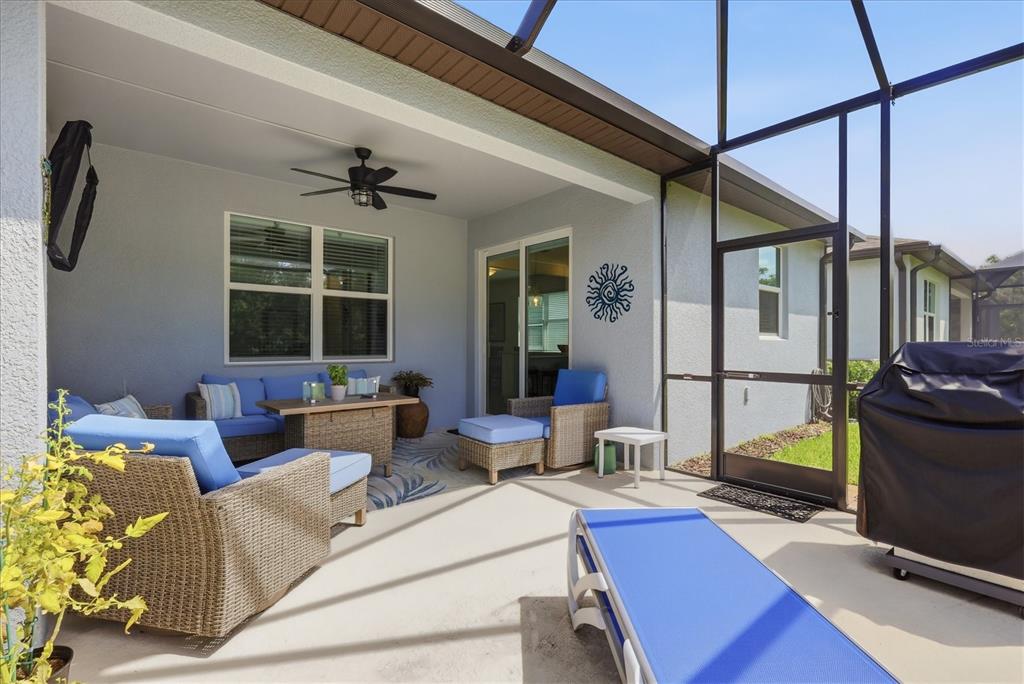 9289 Ballaster Pointe Loop Palmetto, FL 34221 - Photo 35 of 68