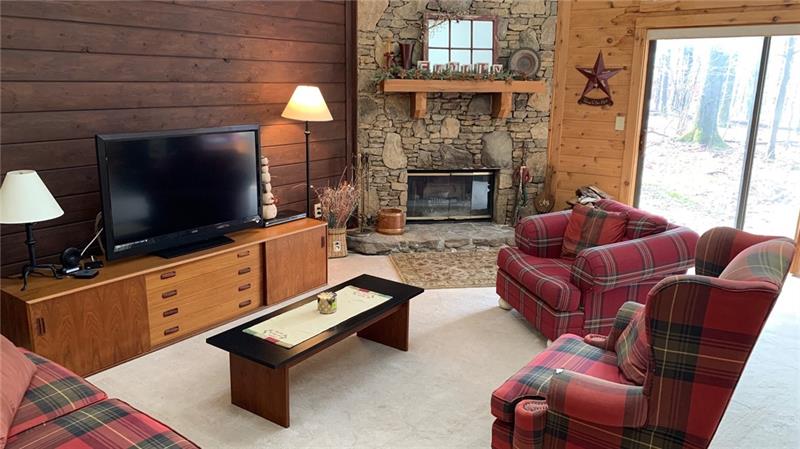 2714 Powder Ridge Road Hidden Valley, PA 15502 - Photo 2 of 25 Gallery Image 2