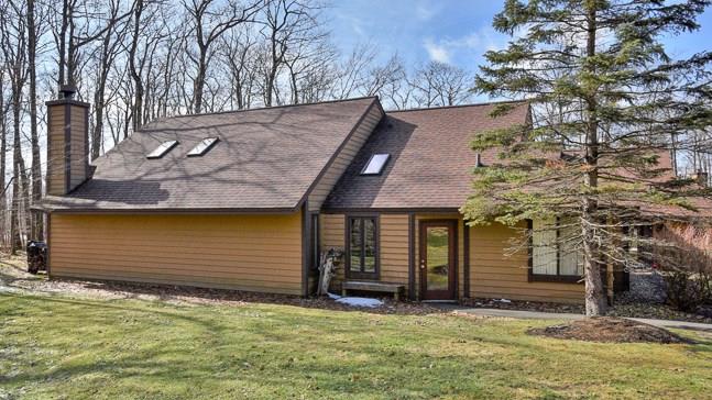 2714 Powder Ridge Road Hidden Valley, PA 15502 - Photo 17 of 25 Gallery Image 17